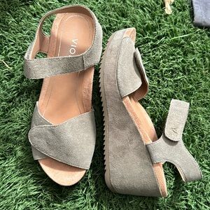 Vionic Hoola Astrid ii